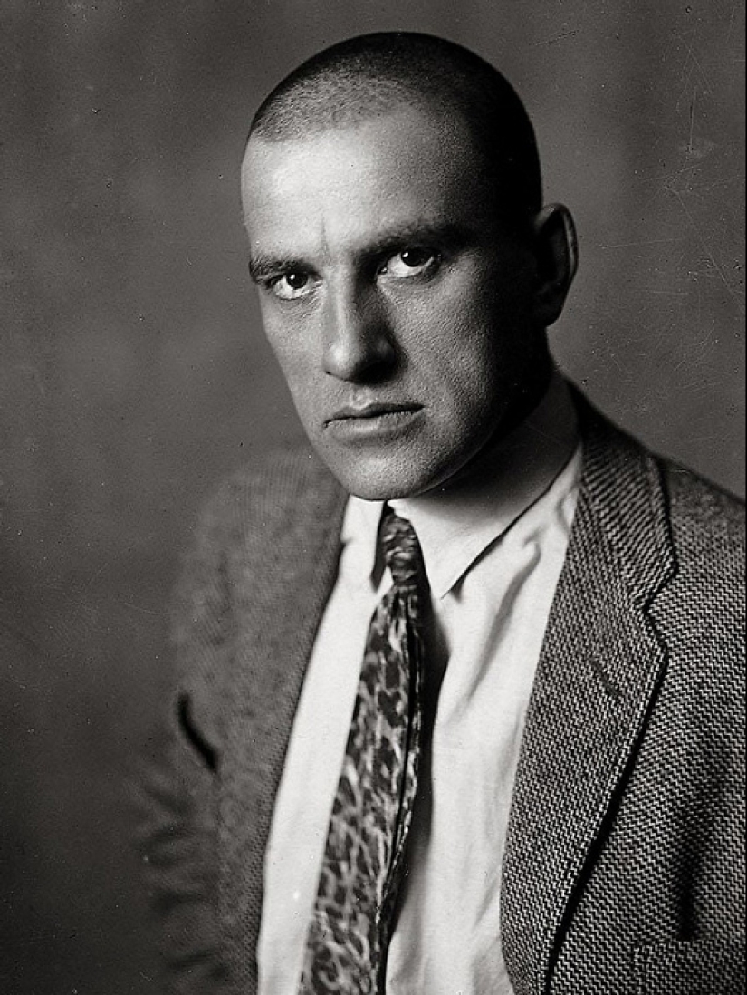 Troinitsky Russian literature: writers that lived a Threesome Troinitsky Russian literature: writers that lived a Threesome