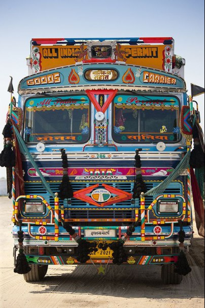 Tuning in Indian: trucks that you can't take your eyes off