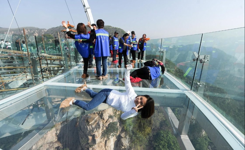 Turismo extremo en China: el entretenimiento no es para los débiles de corazón