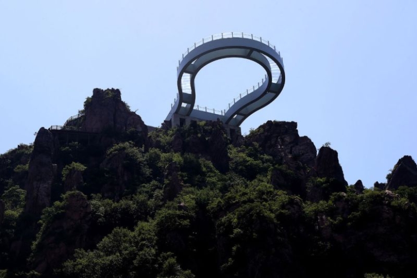 Turismo extremo en China: el entretenimiento no es para los débiles de corazón