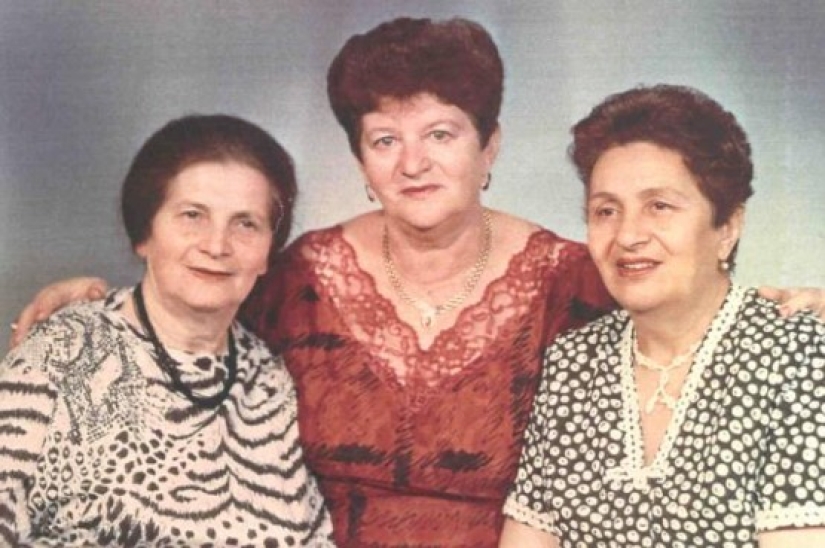 Two against all: a touching love story of a Nazi and a Jewish woman Two against all: a touching love story of a Nazi and a Jewish woman