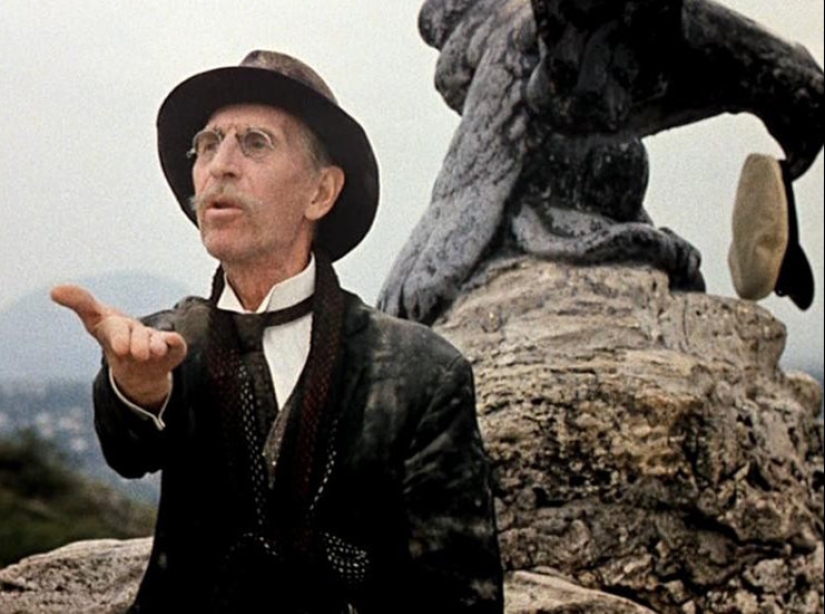 Ugly stories that hide famous Soviet films