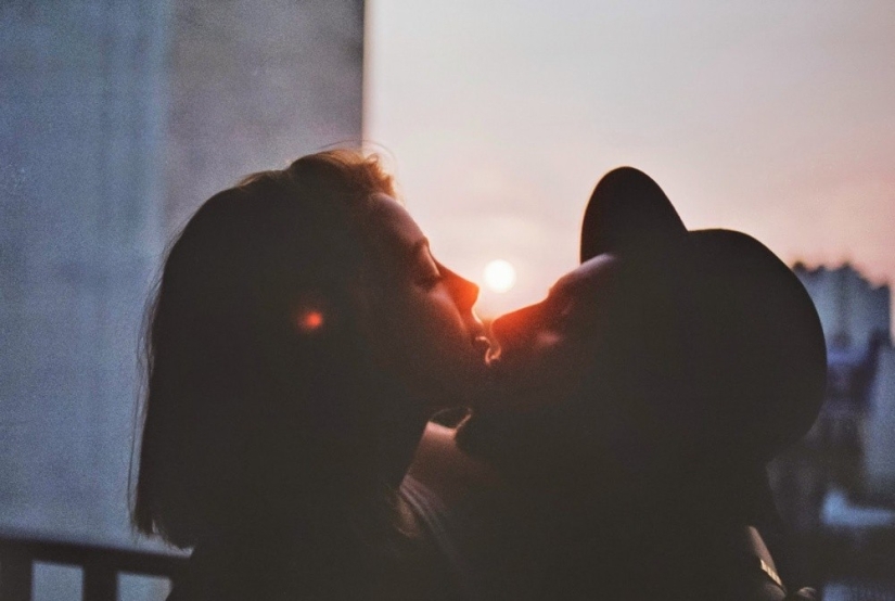 Un fotógrafo que toma fotos de amor Un fotógrafo que toma fotos de amor