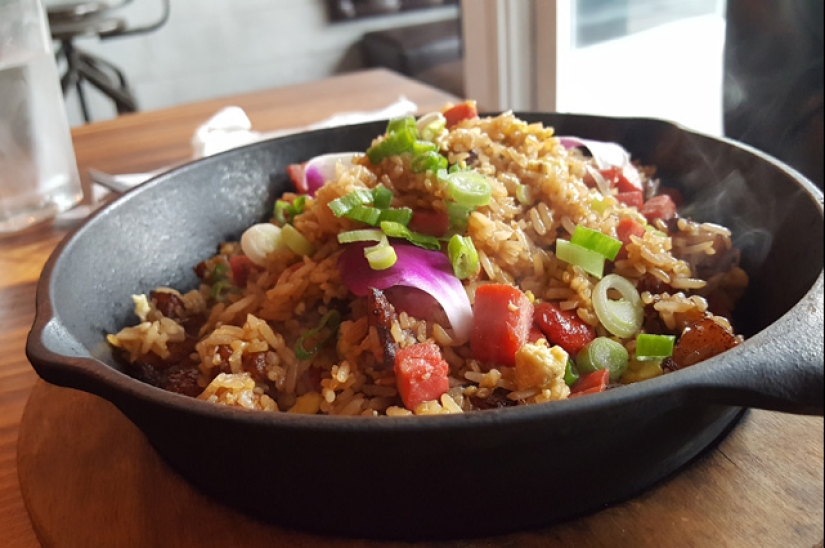 Un frasco: cientos de platos, cómo elegir y qué cocinar del guiso