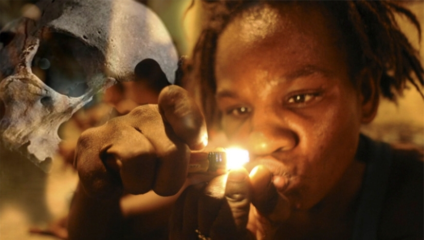 Un nuevo fármaco elaborado a partir de huesos humanos se ha apoderado de África occidental. Un nuevo fármaco elaborado a partir de huesos humanos se ha apoderado de África occidental.