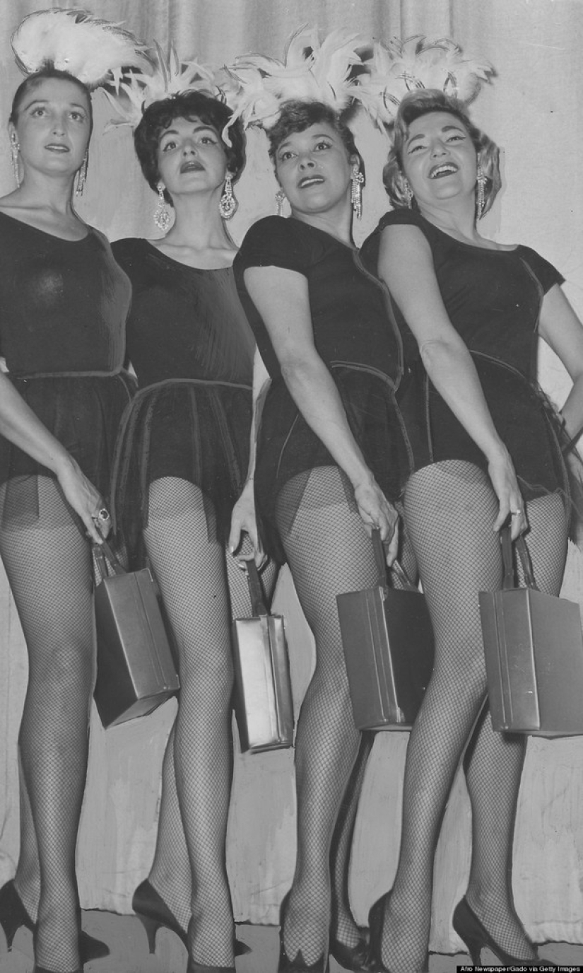 Una breve pero impresionante historia del burlesque en la década de 1950
