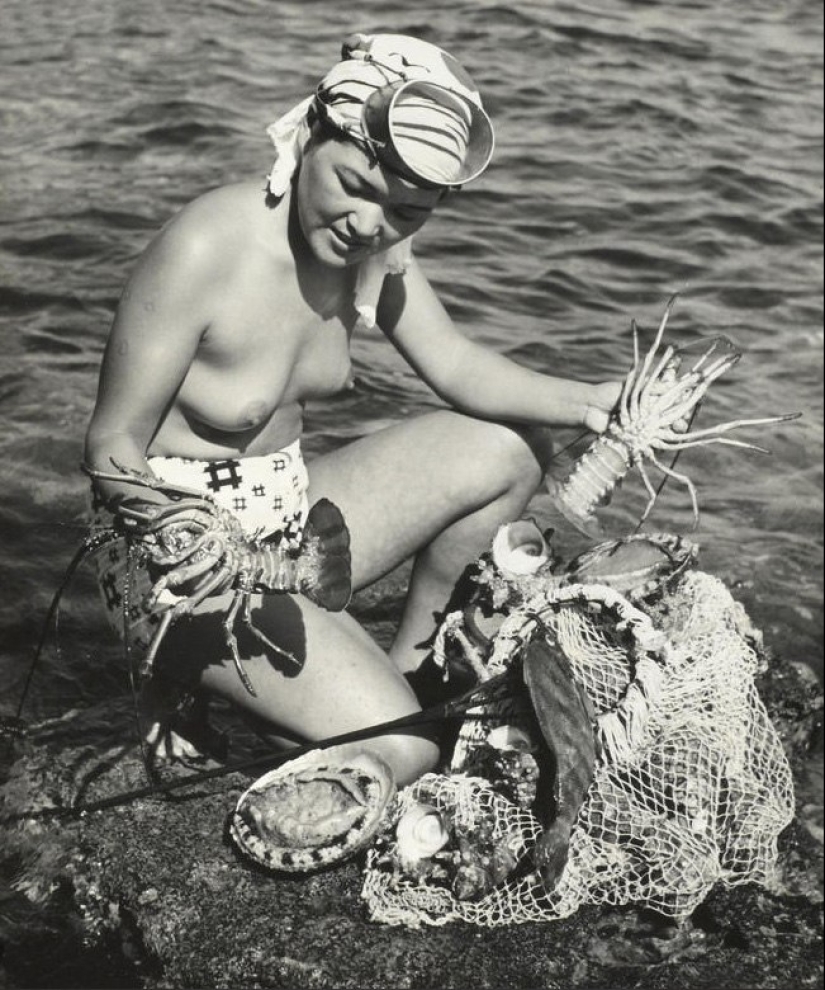 Unique erotic project &quot;Women of the Sea&quot; by Japanese photographer Iwase Yoshiyuki