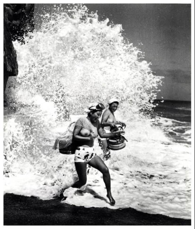 Unique erotic project &quot;Women of the Sea&quot; by Japanese photographer Iwase Yoshiyuki