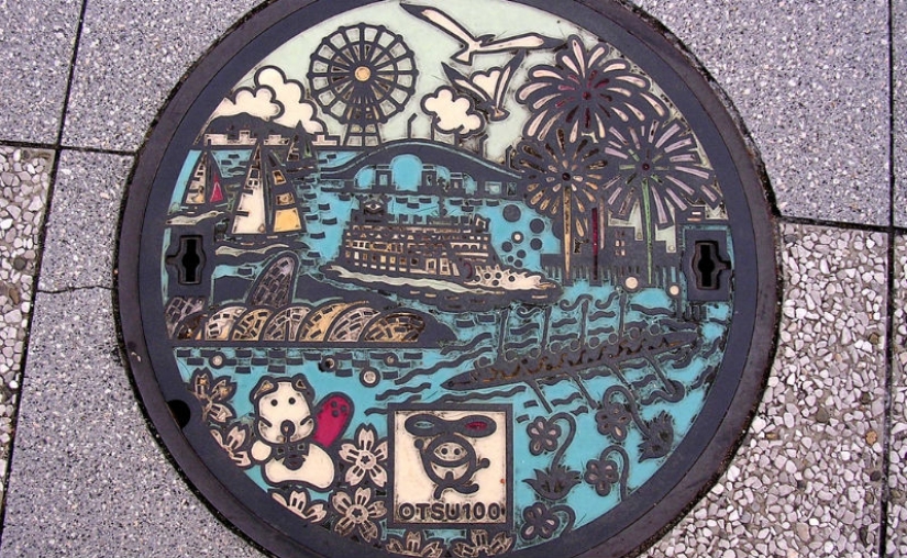 Unusual street art: manholes from Japan Unusual street art: manholes from Japan