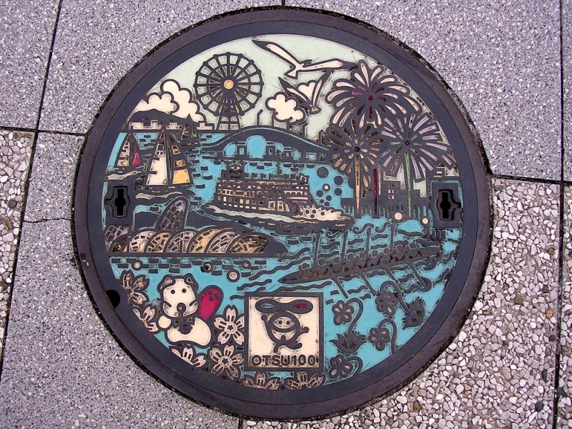 Unusual street art: manholes from Japan Unusual street art: manholes from Japan