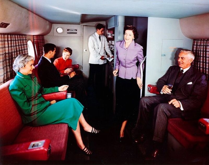 Vintage luxury: as passenger flights looked in the 50s Vintage luxury: as passenger flights looked in the 50s