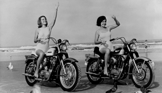 Vintage photos of cool girls on motorcycles Vintage photos of cool girls on motorcycles
