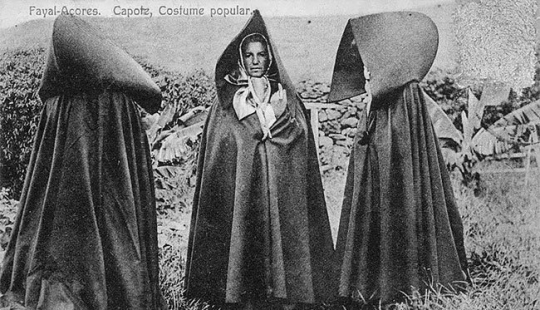 Vintage photos of Portuguese women in giant hoods from the Azores