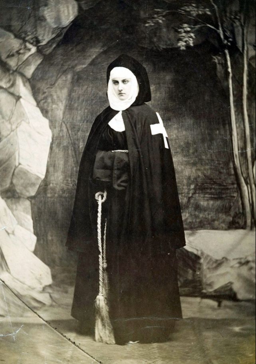 Virginia Oldoini-Condesa, amante del Emperador y primera modelo del siglo XIX