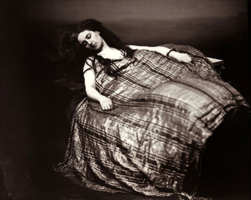 Virginia Oldoini-Condesa, amante del Emperador y primera modelo del siglo XIX