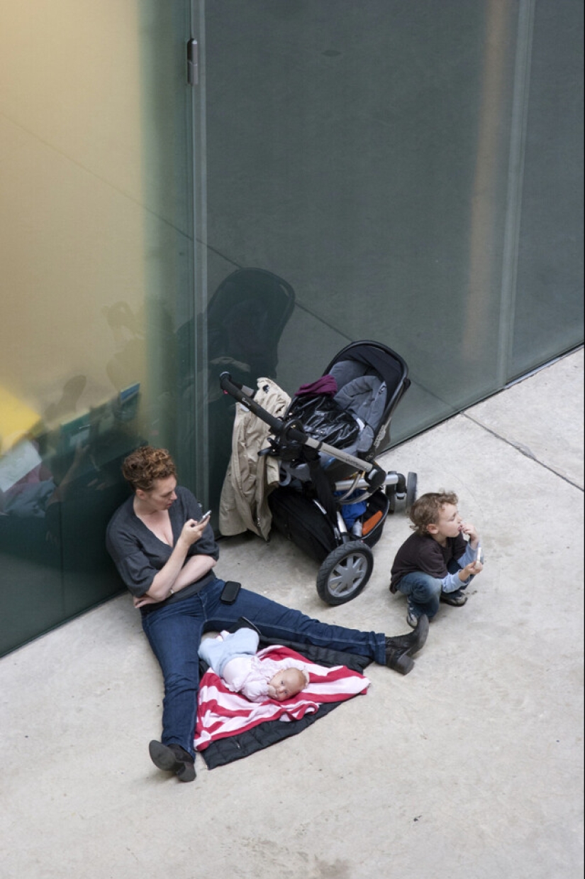 "Visual Diary" by Street Photographer David Gibson "Visual Diary" by Street Photographer David Gibson