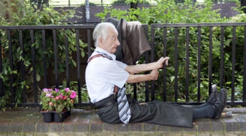 "Visual Diary" by Street Photographer David Gibson "Visual Diary" by Street Photographer David Gibson