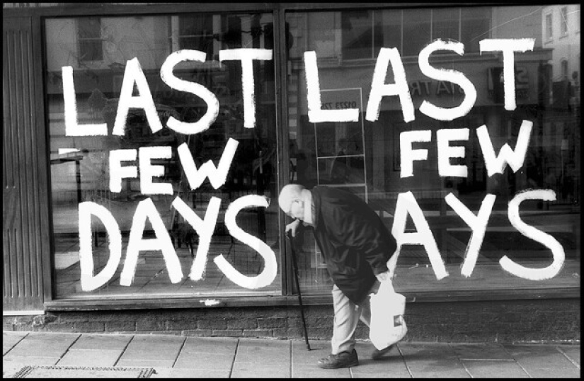 "Visual Diary" by Street Photographer David Gibson "Visual Diary" by Street Photographer David Gibson