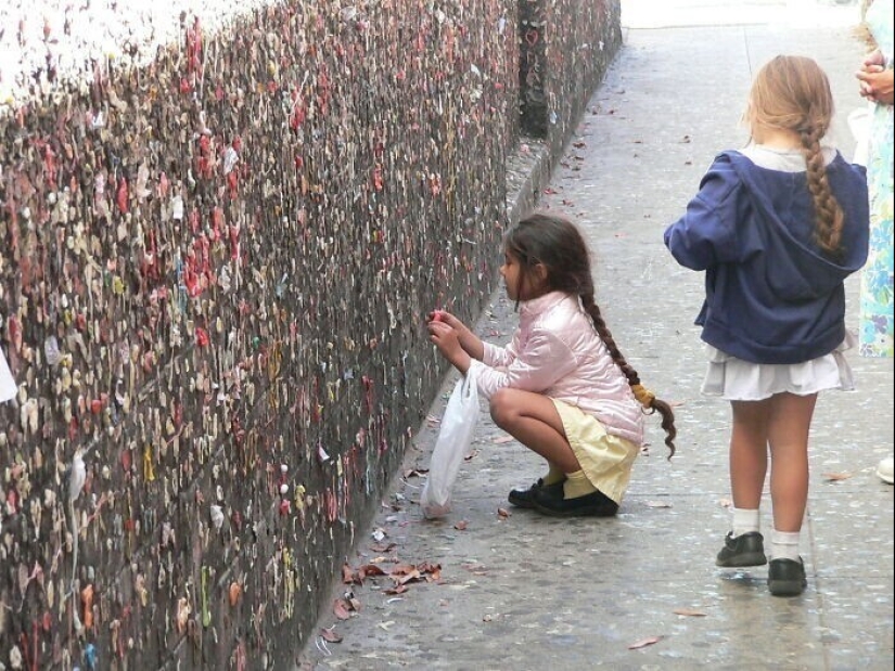 "Vodka, oso, tosca": en Reddit, llaman a su país con pistas "Vodka, oso, tosca": en Reddit, llaman a su país con pistas