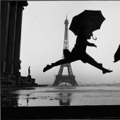 Warm and funny photos of Elliot Erwitt