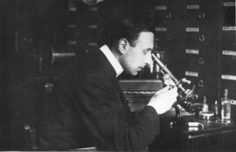 Was Hitler a homosexual or is this part of USSR propaganda? Was Hitler a homosexual or is this part of USSR propaganda?