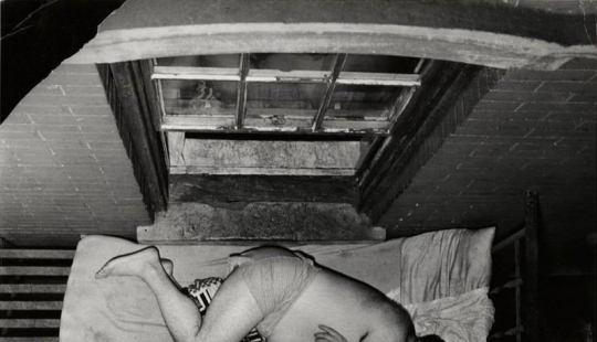 Weegee is a restless photographer who has been everywhere and everywhere Weegee is a restless photographer who has been everywhere and everywhere