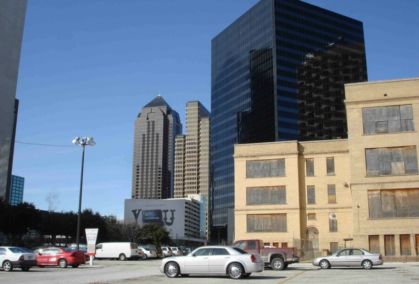 What 9 Real Places from Dystopian Movies Look Like