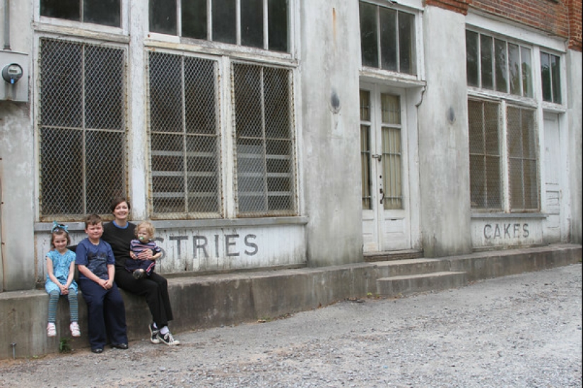 What 9 Real Places from Dystopian Movies Look Like