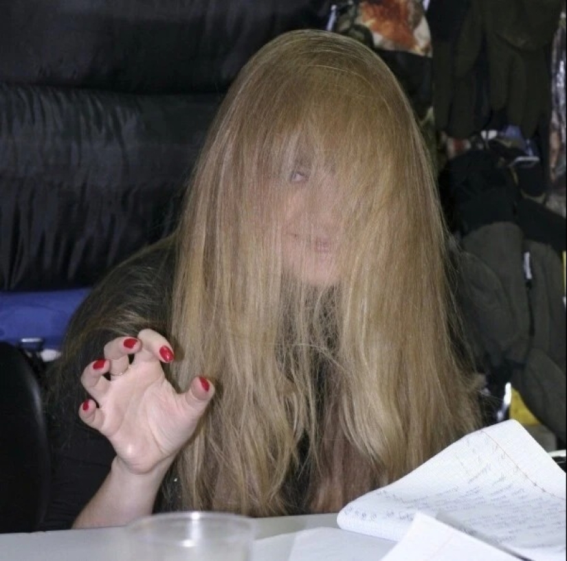 What are you doing here?" 22 strange photos that will puzzle anyone