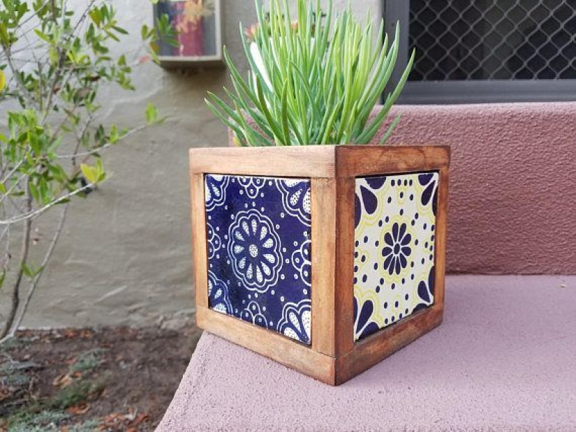 What can be made from the remains of ceramic tiles and mosaics What can be made from the remains of ceramic tiles and mosaics