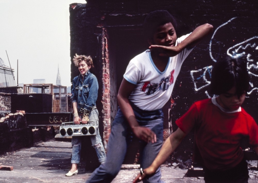 What did Madonna look like when only the neighborhood kids knew her What did Madonna look like when only the neighborhood kids knew her