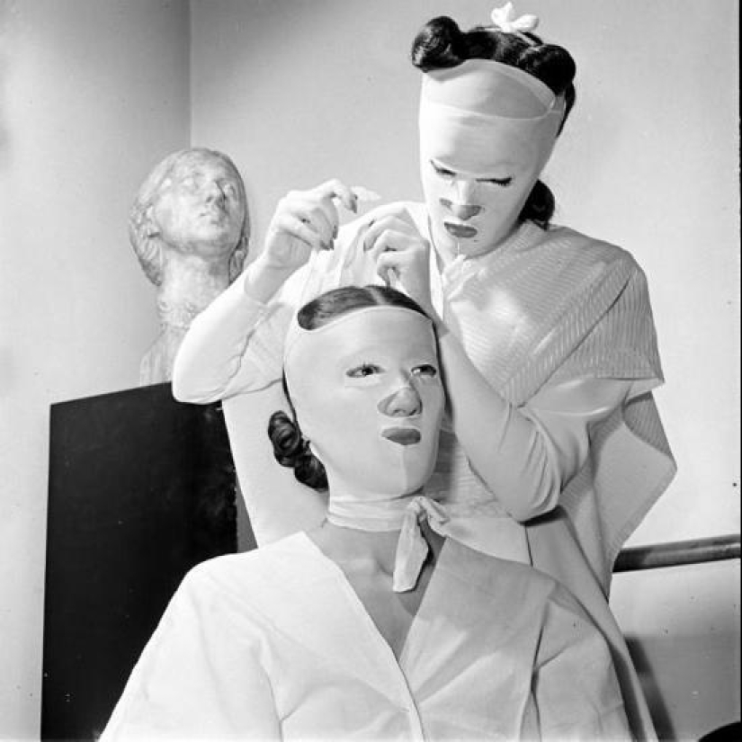 What did the first beauty treatments look like