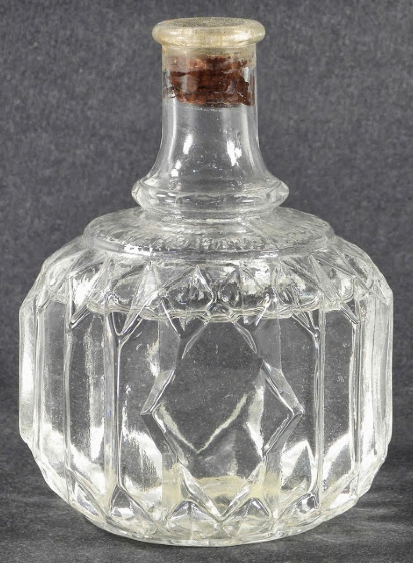 What did the very first gadgets look like, without which we can no longer imagine our life