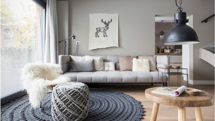 What is the lagom philosophy and how does it help Swedes be happy?