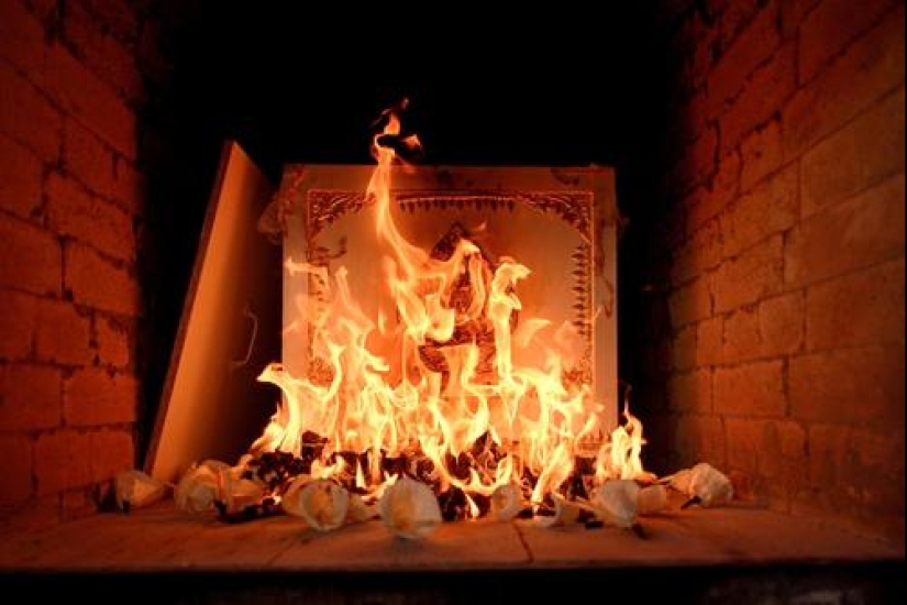 When bones turn to ash: what happens to the body during cremation When bones turn to ash: what happens to the body during cremation