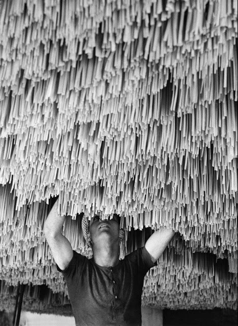 When hung noodles: manufacture of spaghetti at the beginning of the XX century