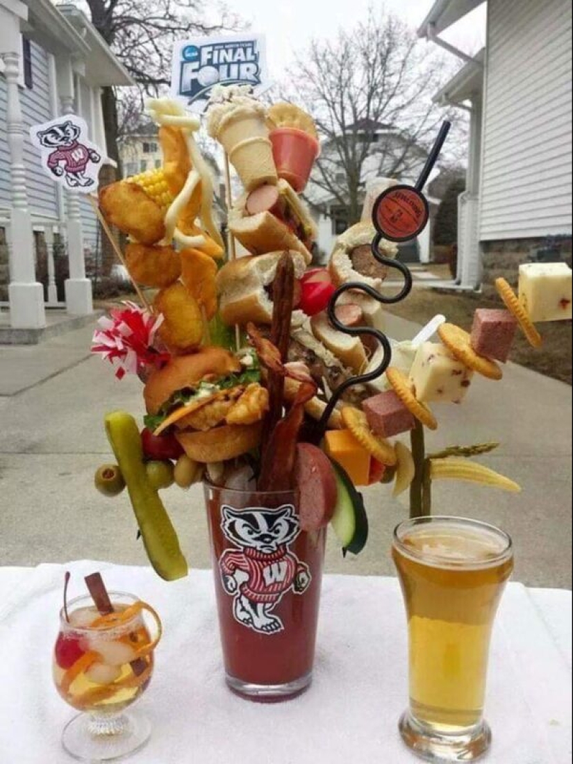 When the plate is too simple: 20 examples well, very strange flow of food and drinks