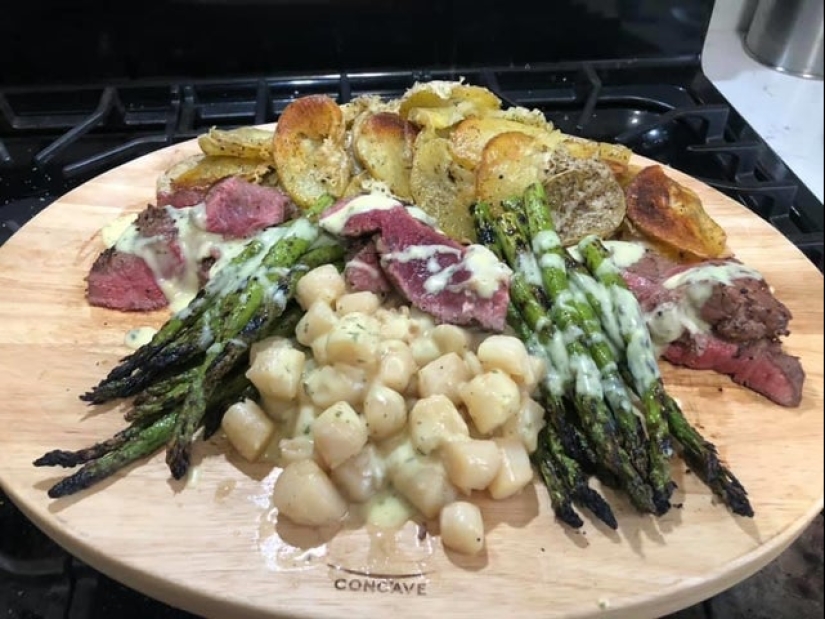 When the plate is too simple: 20 examples well, very strange flow of food and drinks