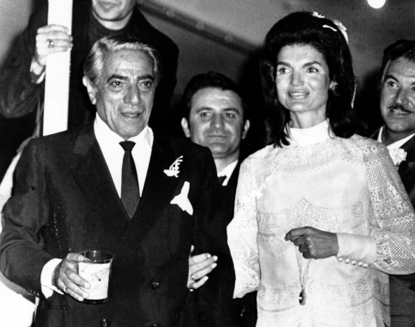 Which families are considered cursed: top 8 dynasties with tragedies