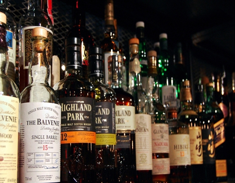Whiskey, Scotch and Bourbon: what should be known about them, so as not to seem ignorant