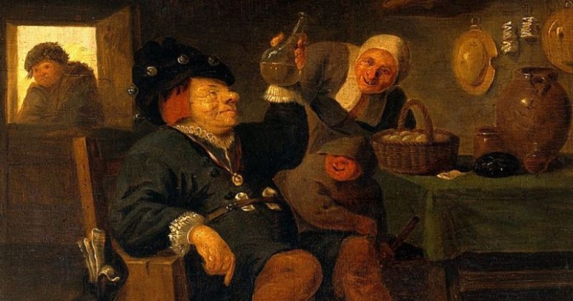 Who are the urine collectors and why in the old days the combat capability of the army depended on them