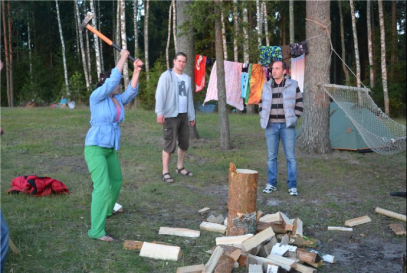 Who said that the weaker sex is a woman? Here are 13 photoproofs reverse Who said that the weaker sex is a woman? Here are 13 photoproofs reverse