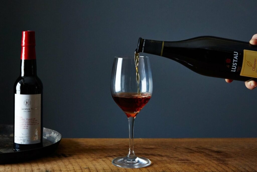 Why are most wine bottles 0.75 liters?