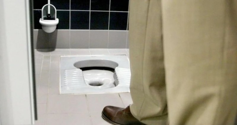 Why are there two different types of toilets in Turkish apartments