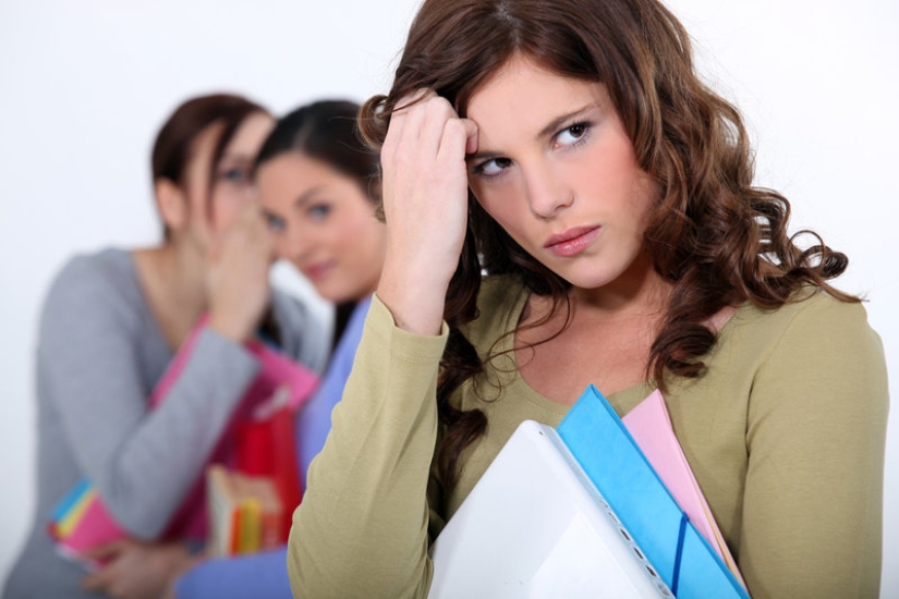 Why Confucius advised not to tell anything about yourself