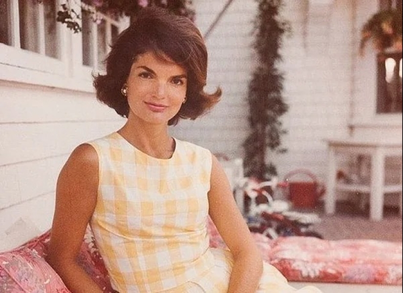 Why Jacqueline Kennedy was considered beautiful Why Jacqueline Kennedy was considered beautiful