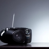 Why modern receivers the AM band, where there is some interference