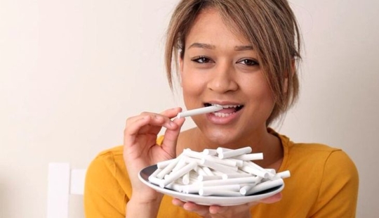 Why people think Mel "food of the gods": the taste perversion or need?