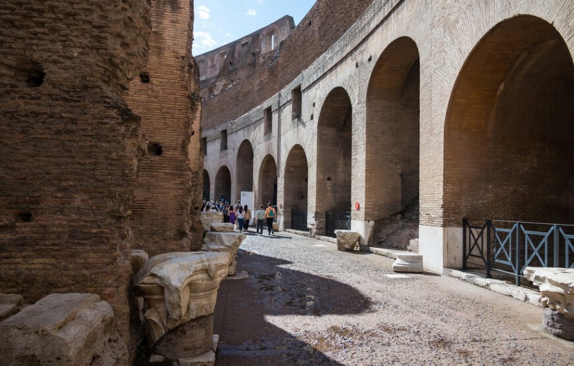 Why Rome's Colosseum, the Eternal City's calling card, looks so bad