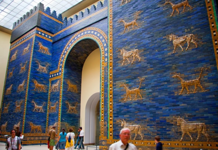 Why the Babylonian Queen Semiramis has remained forever in history Why the Babylonian Queen Semiramis has remained forever in history